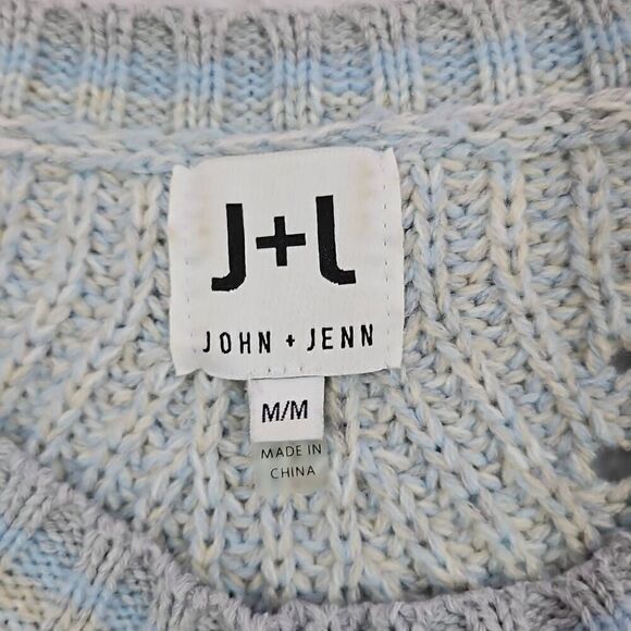 Light Blue White Pullover John And Jenn Womens Medium Sweater Knit cozy comfy - Picture 2 of 6